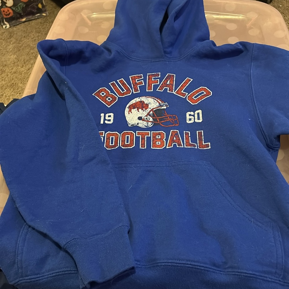 NFL Buffalo Bills youth M hoodie 
Blue, Red & White 
Good Condition !